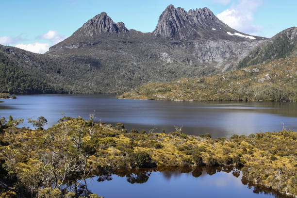 istock Beautiful mountain scenery, Dove Lake 656402472