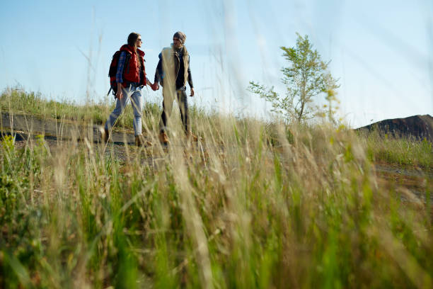 istock Couple Travelling in Nature 656508000