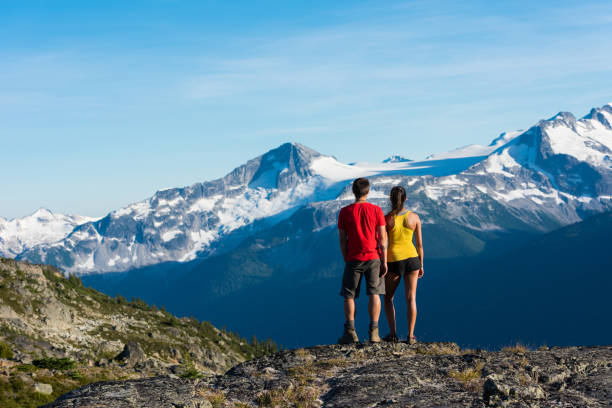 istock Couple on a stunning hike in the mountains 656511172