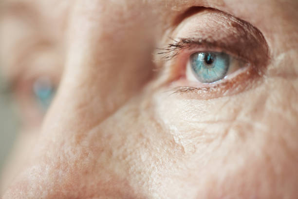 istock Look of old lonely woman 656516240