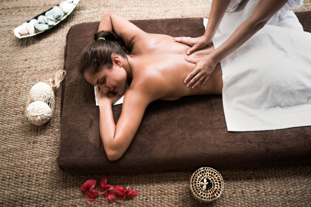 istock Above view of receiving back massage at the spa. 656542482