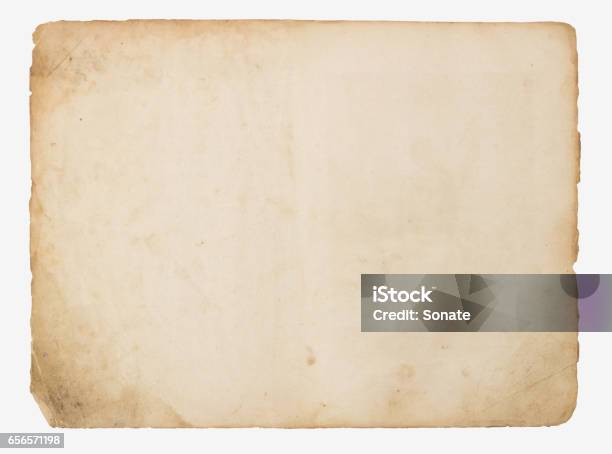 Libro Viejo Aislado Sobre Un Fondo Blanco Foto de stock y más banco de imágenes de Papel - Papel, Viejo, Pergamino - Textil