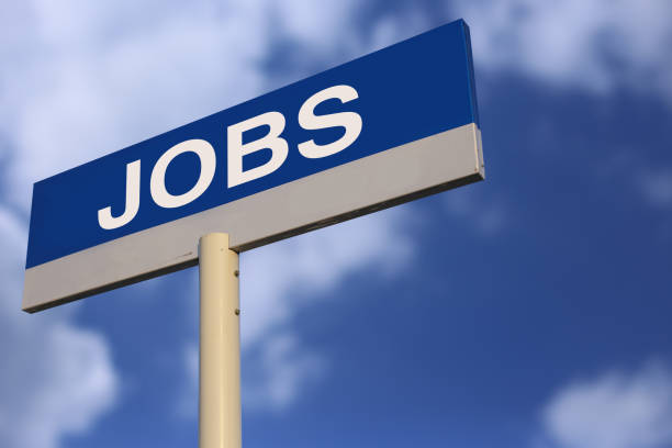 istock Jobs Road Sign 656586380