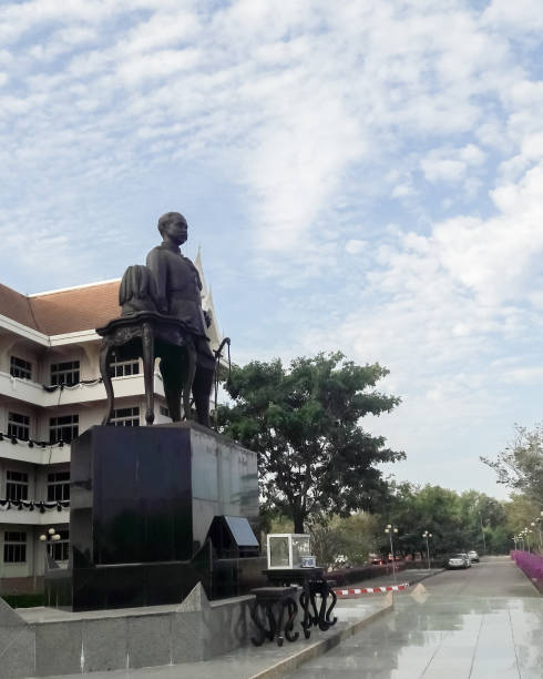 istock Statue of King Rama 5 656619178