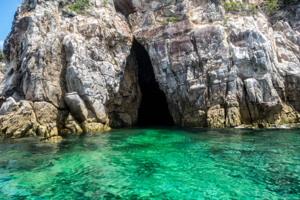 istock Rock cliff emerald sea in lipe island 656621948