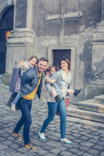 istock Family shopping. 656652886