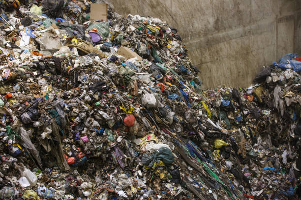 istock Pile of mixed waste at the dumpsite storage 656677720