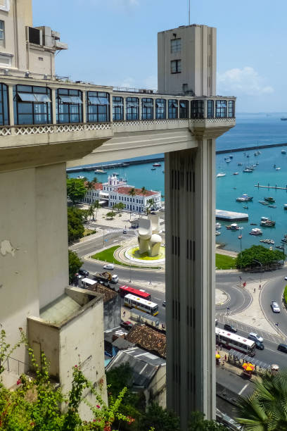 view of elevador lacerda and harbor, elevator is connecting the lower to the upper city of salvador da bahia, - sao paulo south america marina southeastern region imagens e fotografias de stock