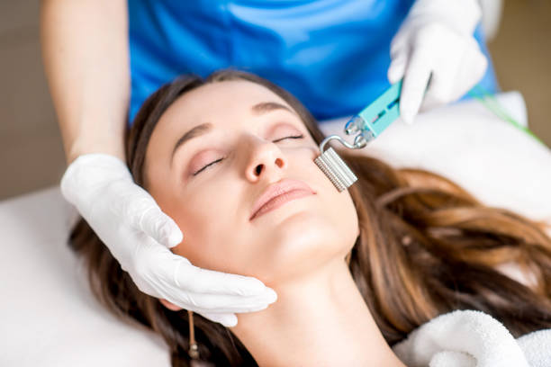 istock Woman's facial treatment 656770594