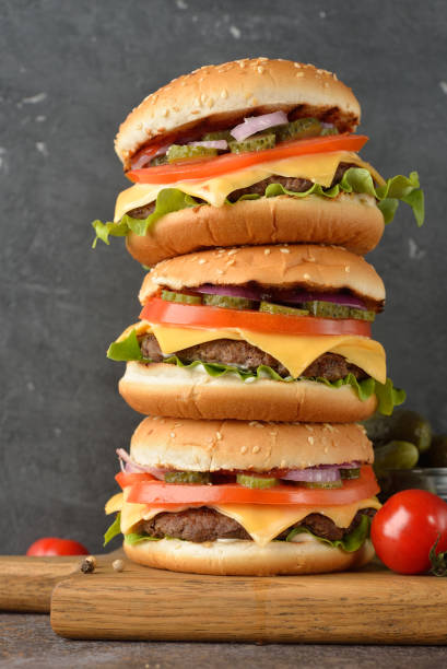 istock Traditional homemade cheeseburger 656886304