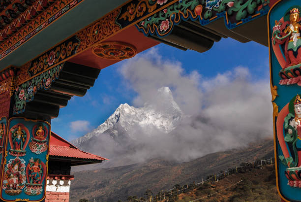 chaîne de l'himalaya, népal - lukla photos et images de collection