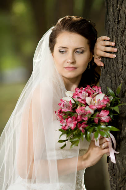 istock beautiful fiancee 656944546