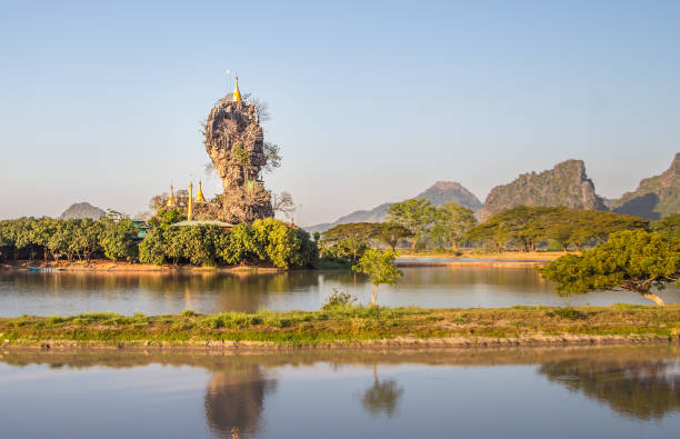 istock kyaut ka latt pagoda 656992530