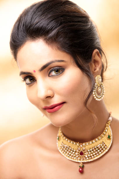 istock Indian girl posing with jewelery 657032050
