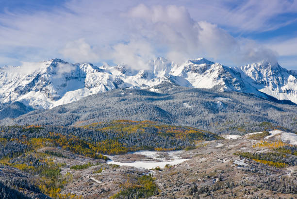 istock Colorado Autumn Scenic Beauty 657056648