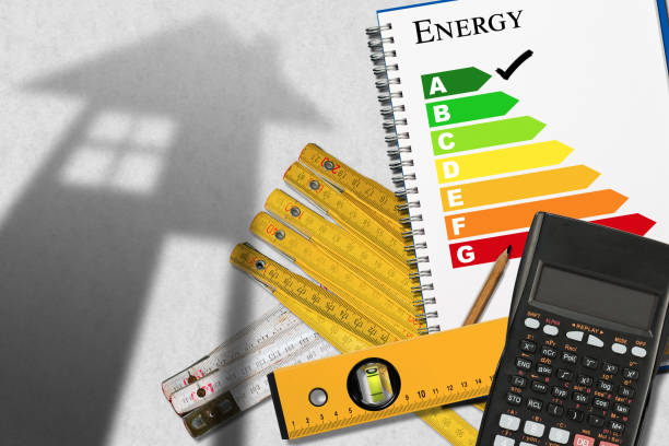 Energy Efficiency Rating with Calculator and House