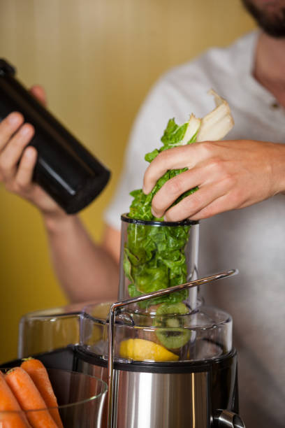 istock Male staff preparing a juice 657106812