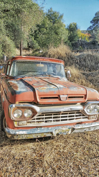 istock Abandoned Vehicle - Truck 657293568