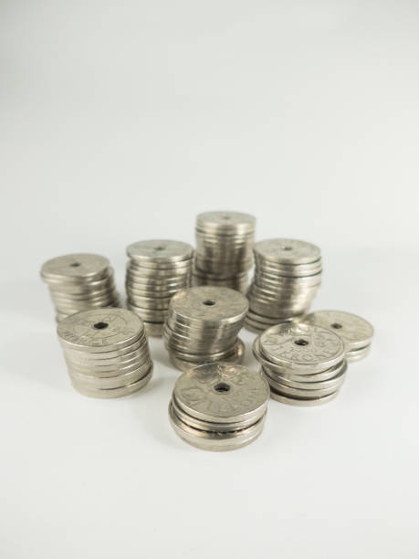 un sacco di monete norvegesi, kroner - norwegian coin foto e immagini stock