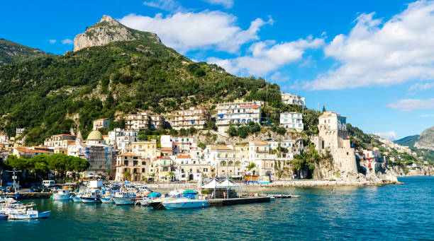 istock AMALFI COAST, ITALY 657411254