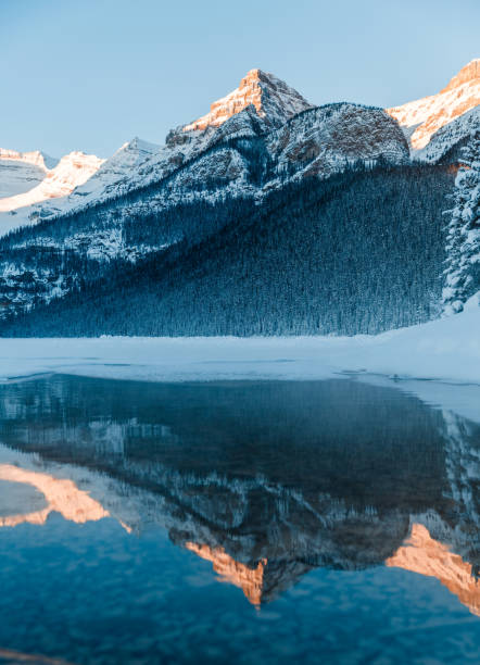 istock Scenes of Lake Louise in Dawn 657455636