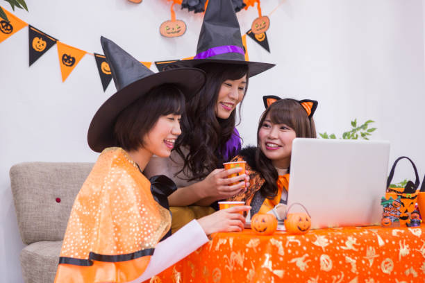 istock Ladies Halloween party 657464548