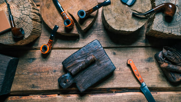 istock Tobacco slicing place 657468700