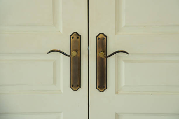 istock Vintage handle door, metal 657468768