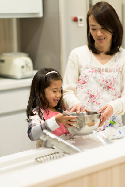 istock Mother and daughter 657474354