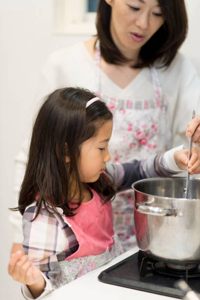 istock Mother and daughter 657474394