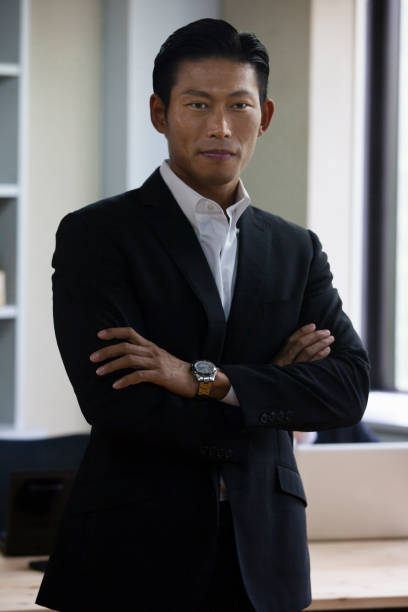 istock Businesspeople arm in arm 657523900