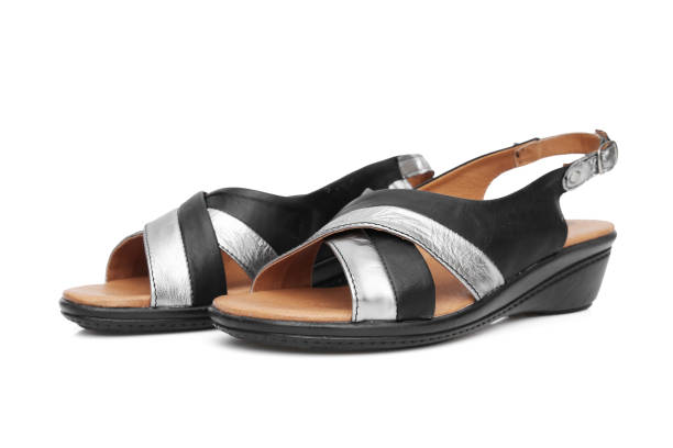 istock Femme Leather Sandals 657527552
