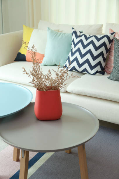 istock living room with red vase 657569658