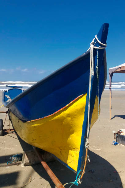 istock Canoa de Voga - Traditional vessel from Brazil 657574876
