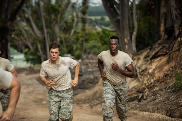 Soldiers running Soldiers running in boot camp black military man stock pictures, royalty-free photos & images