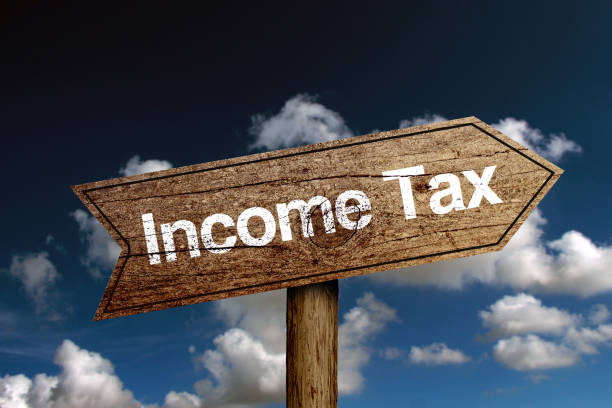 istock Income Tax 657721102