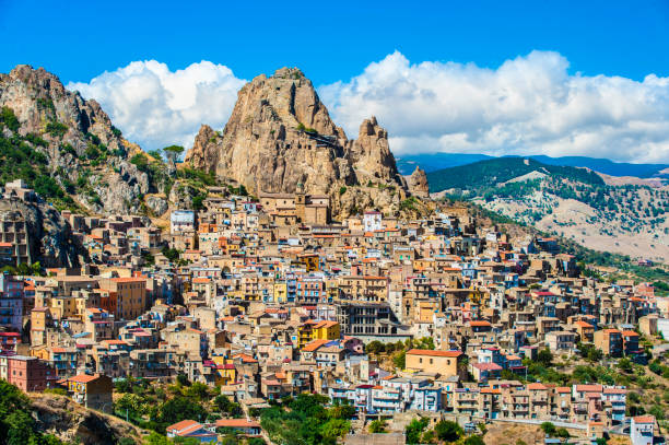 istock Gagliano Castelferrato Sicily 657773484