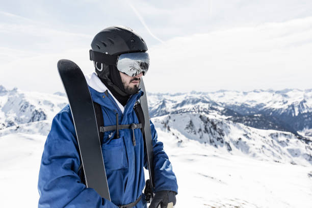 istock Skier looking at the mountains 657779906
