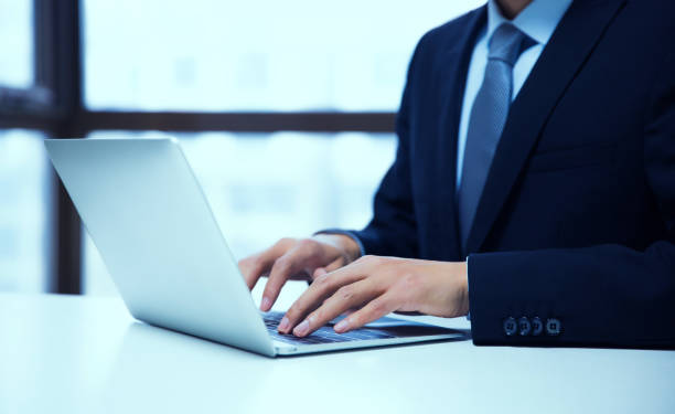 istock Businessman working with laptop 657843500