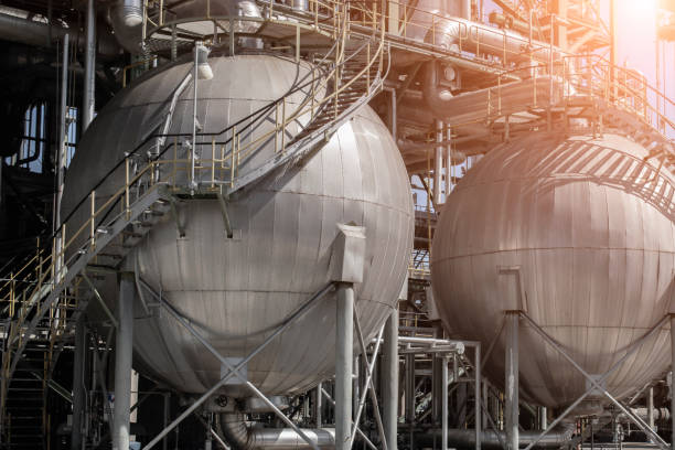 istock A large oil-refinery plant  storage tanks 657877930