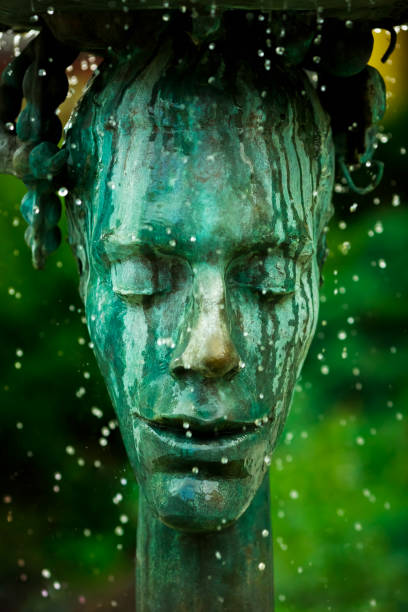 istock Crying fountain with termal water in Karlovy Vary 657879144