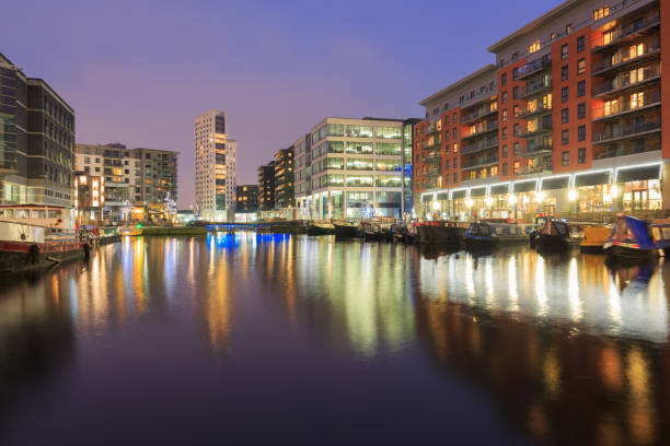 istock Long exposure photo of Leeds Dock at night 657881246