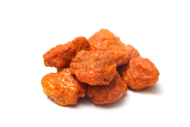 뼈없는 닭 날개 - wing spicy chicken wings sauces chicken 뉴스 사진 이미지