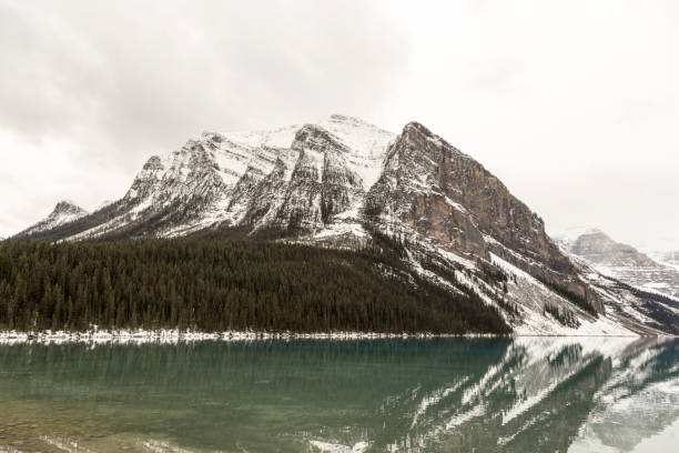 istock Lake Louise Mountains 657902050