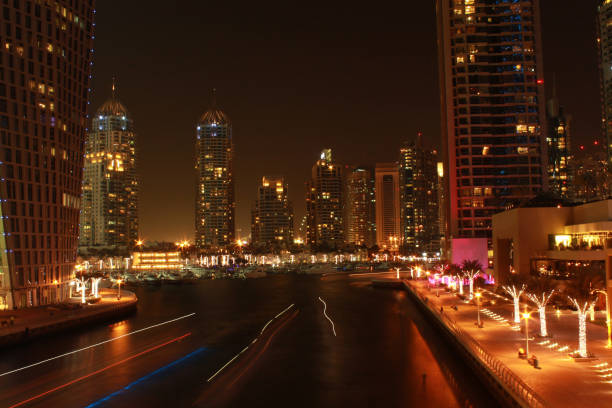 istock Night View of Dubai Marina Architecture 658023952