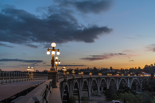 A view at dusk of the landmark Colorado Street Bridge in Pasadena, California. USA. The bridge was once part of the famous Route 66. It is locally known as the 'Suicide Bridge'.
