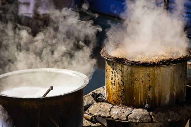istock Coffee cooking at a road stand in Jodhpur 658144928