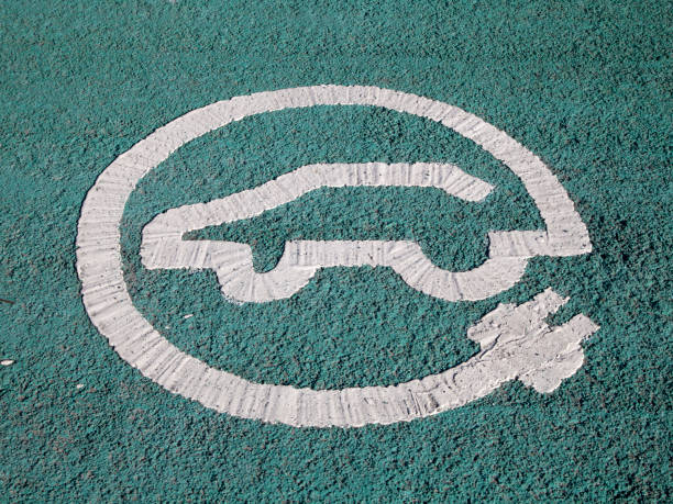 istock Electric Vehicle Parking Bay Sign 658205368