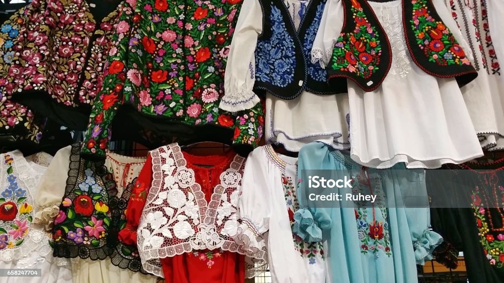 ハンガリーの民族衣装 - ハンガリーのロイヤリティフリーストックフォト