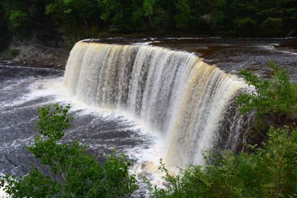 istock Tahquamenon Falls Michigan 658275220